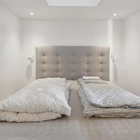 Solbritt - 30m From The Sea By Interhome *