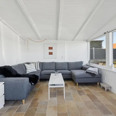 Solbritt - 30m From The Sea By Interhome